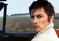 Ален Делон снимется в продолжении фильма «Мамы»