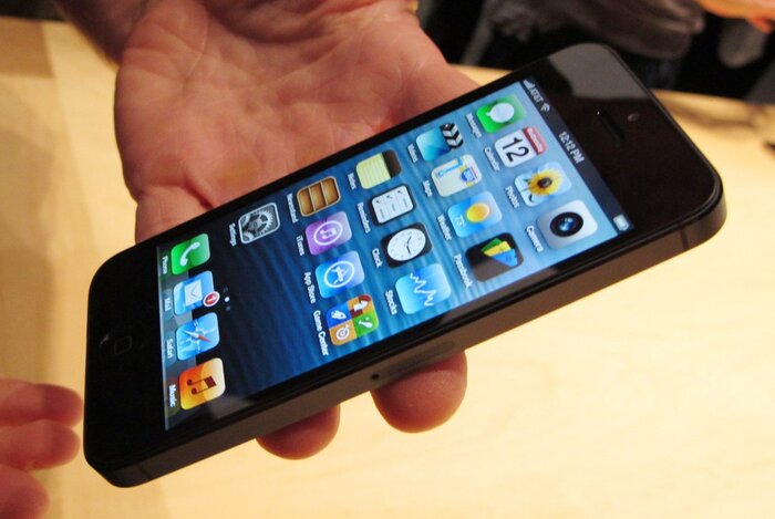 «Мстители» показали новые возможности iPhone 5
