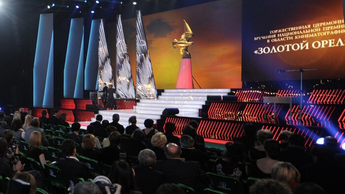 Трансляция премии «Золотой орёл» - 2013