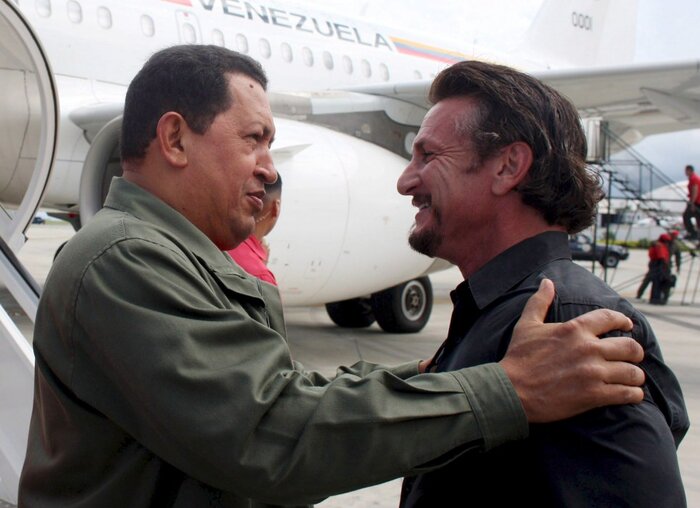 Шон Пенн проводил в последний путь Уго Чавеса