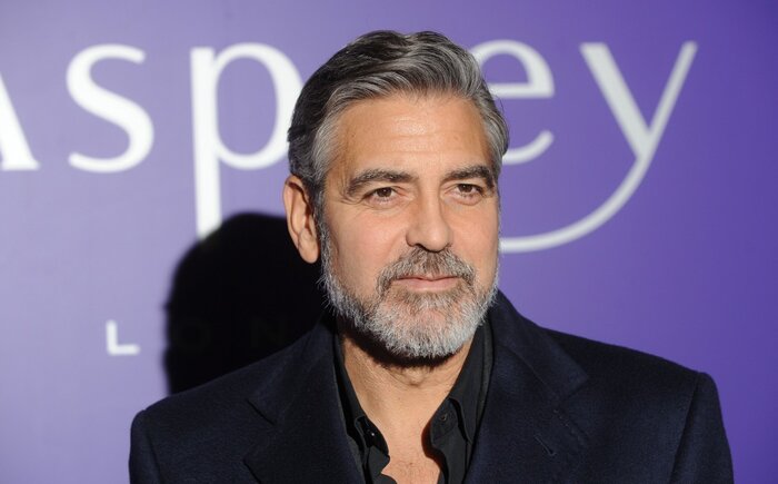 Джордж Клуни тратит гонорары на покупку спутников-шпионов