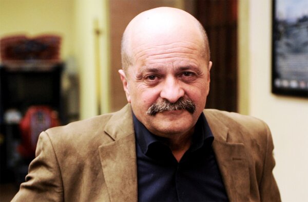Александр миндадзе биография личная жизнь Александр Миндадзе: "Я бы предпочёл, чтобы о "Милом Хансе" говорили после просмо