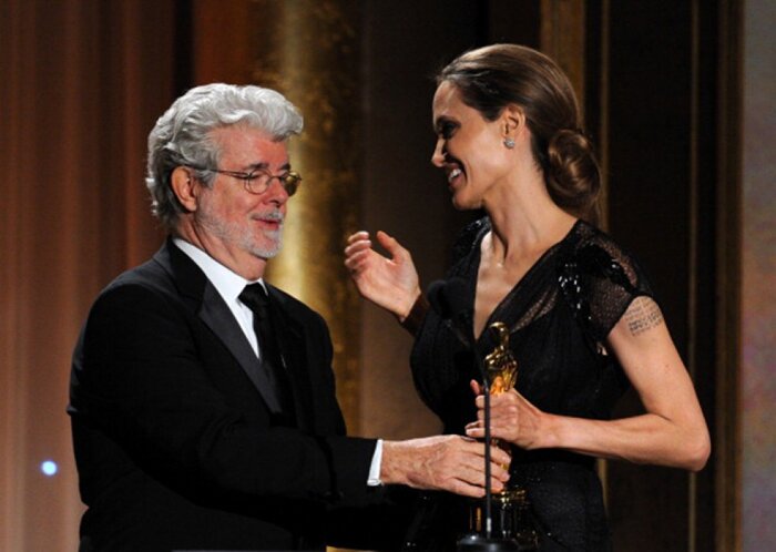Анджелина Джоли стала лауреаткой почётного «Оскара»