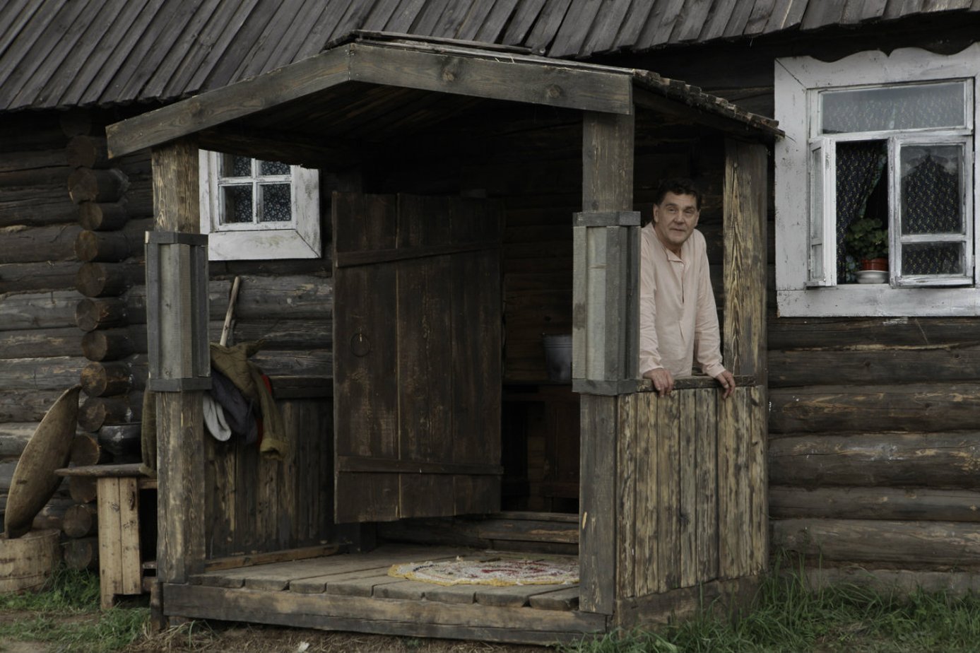 Две зимы и три лета актеры и роли фото