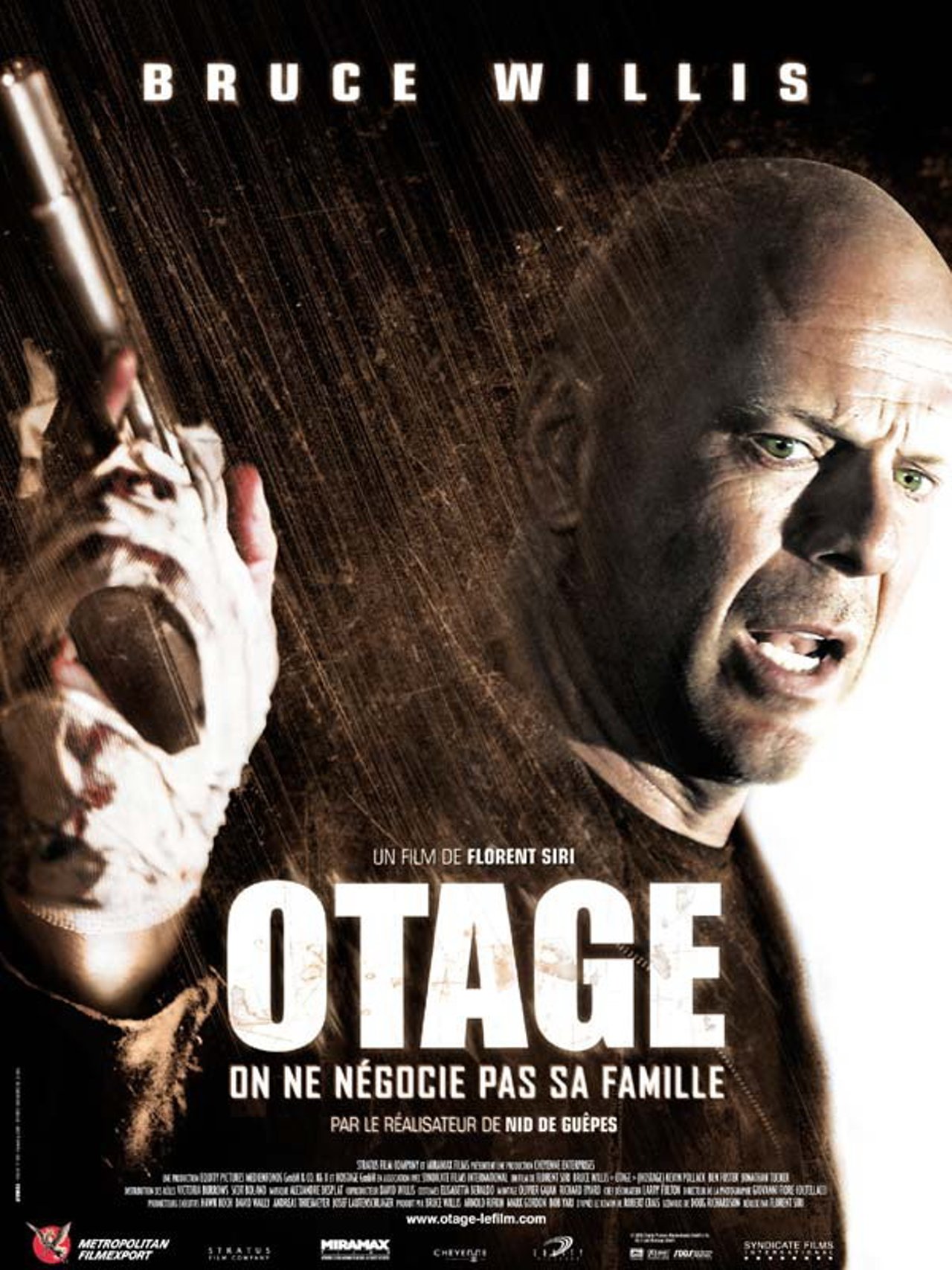 Заложник с брюсом уиллисом. Заложник 2005 Постер. Заложники Постер. Bruce Willis otage.