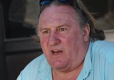 Жерар Депардье: «Я много путешествую, но российский паспорт всегда со мной»