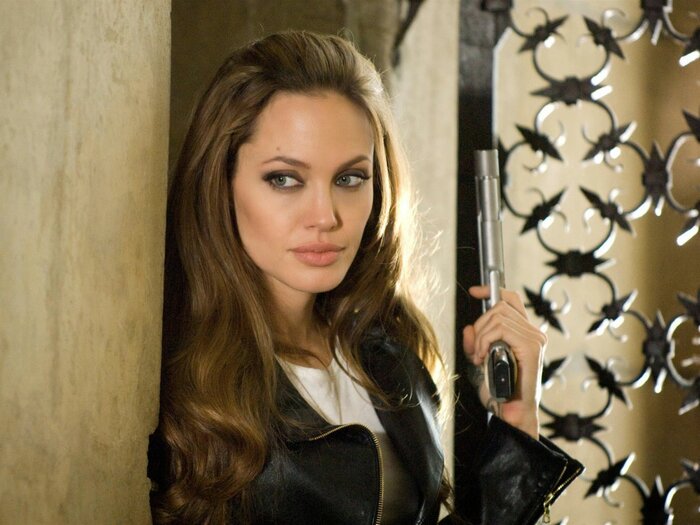 Анджелина Джоли и Хью Джекман вошли в десятку самых прибыльных актёров 2014 года 