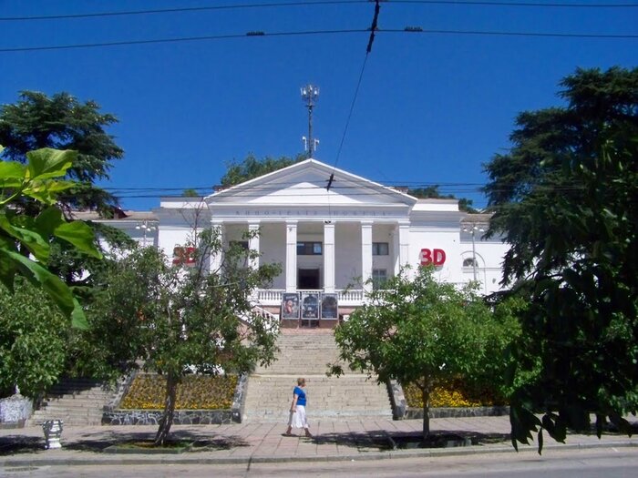 В Севастополе осуществляется план по масштабной реконструкции кинотеатров