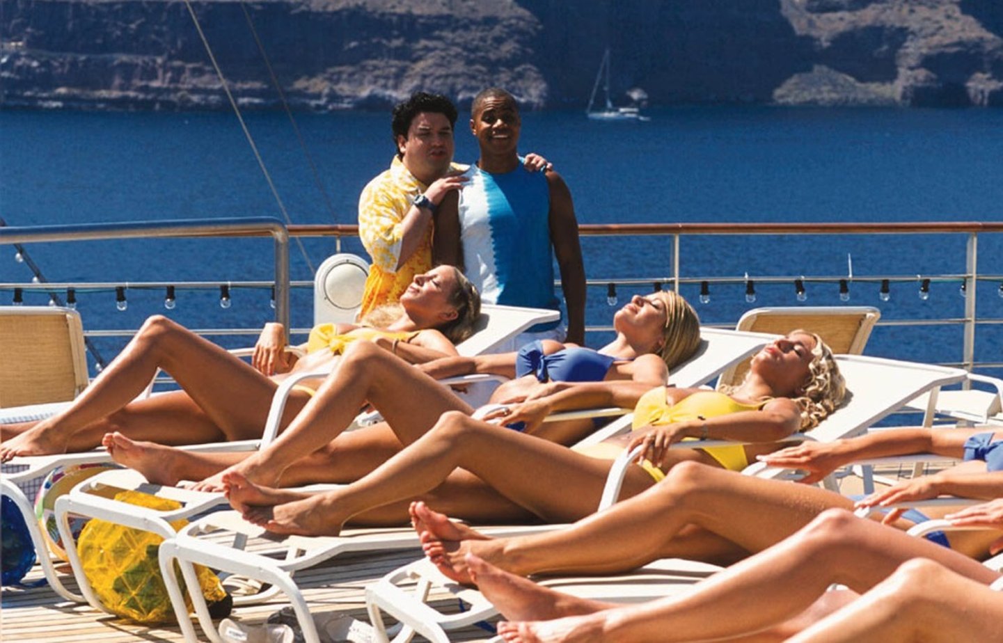 1 морское приключение. Victoria Silvstedt Boat trip 2002. Розалин Санчес Морское приключение. Голубой круиз комедия.