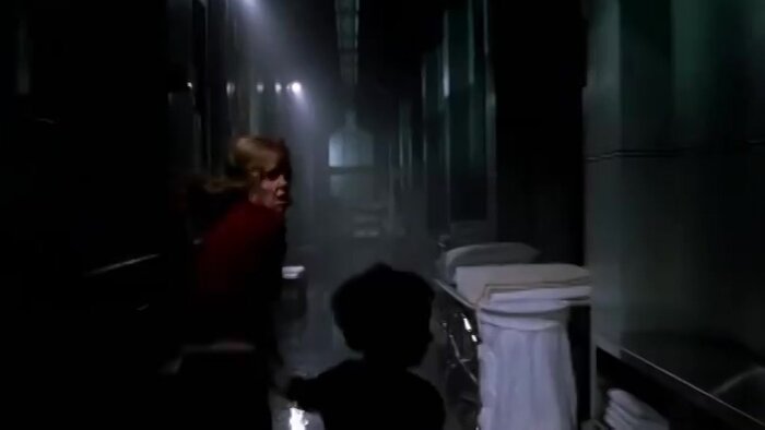 Темнота наступает (2003) — Темнота наступает. Трейлер №1 — Фильм Про