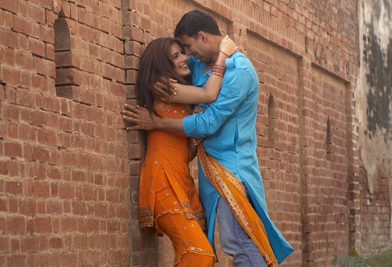 Любовь превыше жизни на канале индия. Акшай Кумар и Катрина Каиф.