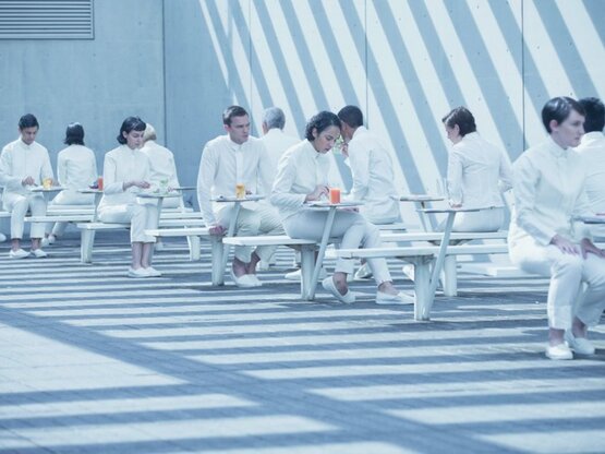 Равные. Дублированный трейлер