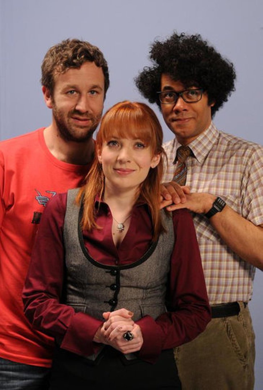 Компьютерщики. «Компьютерщики» (it crowd, 2006−2013). Айтишники сериал. Компьютерщики фильм 2007. Компьютерщики сериал Кэтрин Паркинсон и Ричард Айоади.