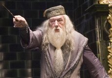 9 самых безумных и интересных фанатских теорий