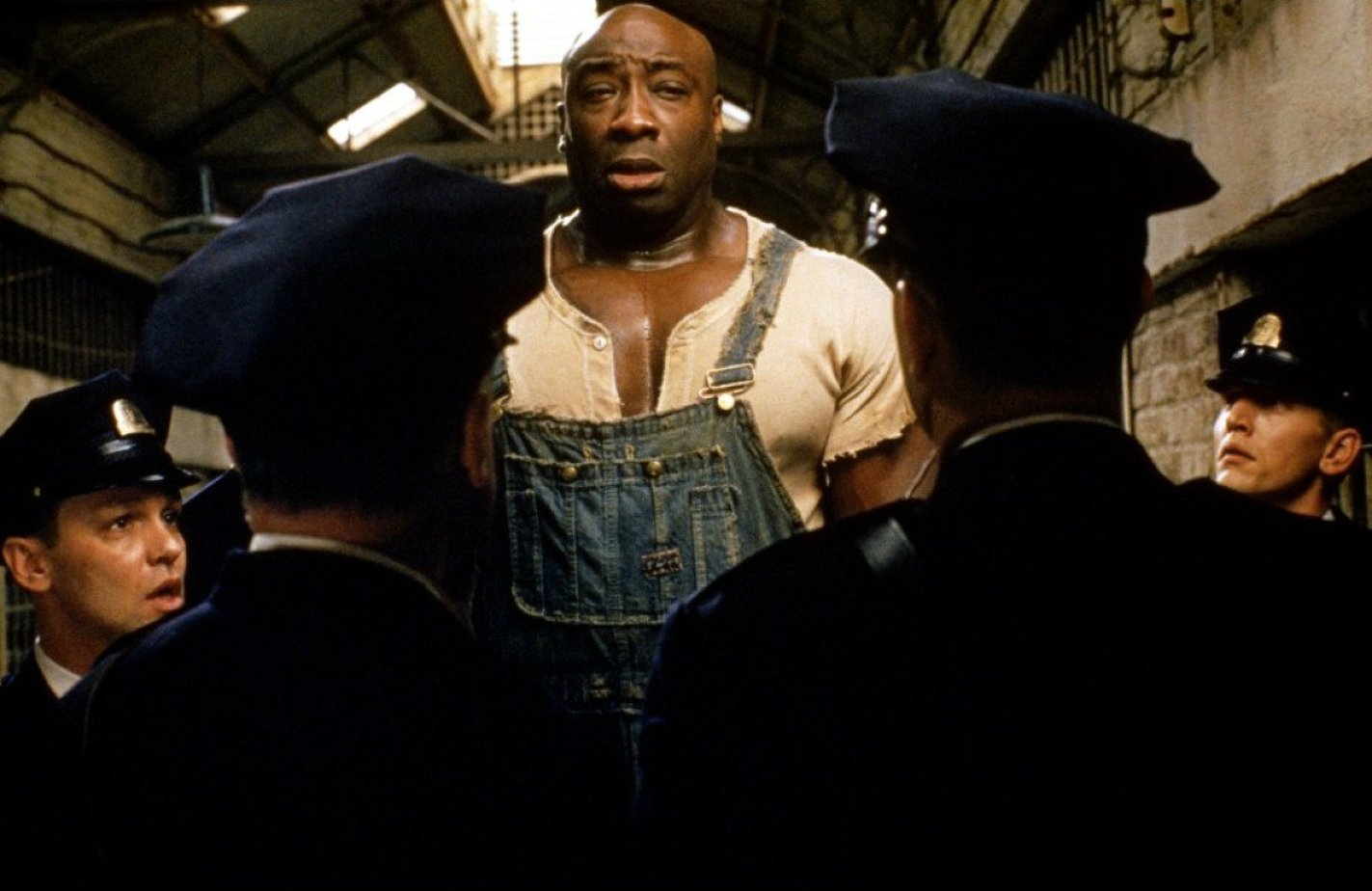 Миля фото. Зеленая миля the Green Mile, 1999. Уильям Сэдлер зеленая миля. Зелёная миля пол Эджкомб. Зеленая миля Джон коффи кадры из фильма.