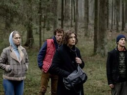 Триллер «Топи» удержал первое место рейтинга популярности сериалов онлайн от «Фильм Про»