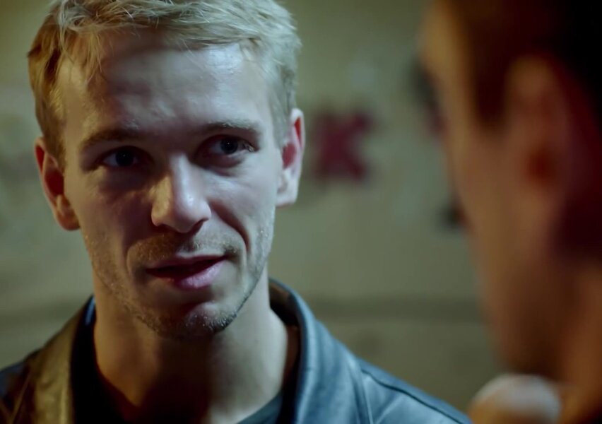 Майор под прикрытием 2012. Под прикрытием яглыч 2012. Под прикрытием 2011. Под прикрытием с яглычем. Под прикрытием 2021.