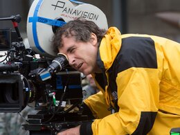 Война вокруг «Дома у дороги»: как Даг Лайман обставил «Амазон»