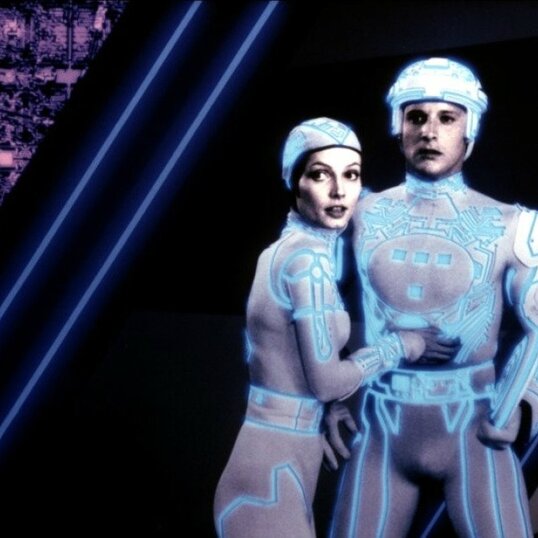 Кадры из фильма: Трон